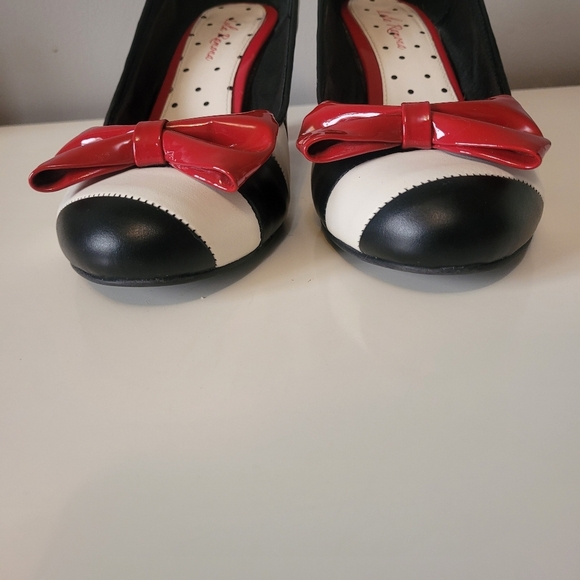 Lola Ramona Black and White Striped Heels, VGUC, Size 40 - Picture 4 of 12